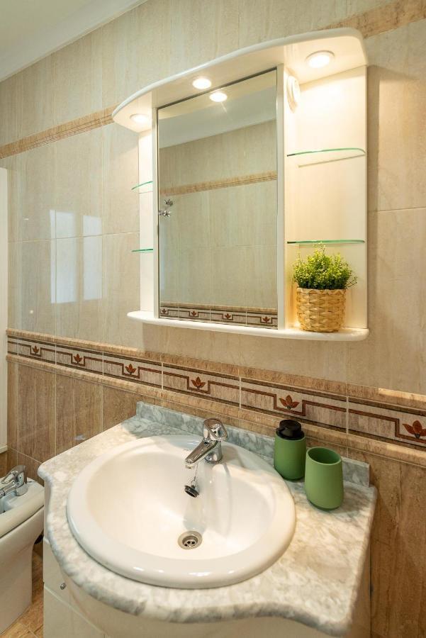 Ferienwohnung Exclusivo Piso Granada, Parking Privado Opcional Exterior foto