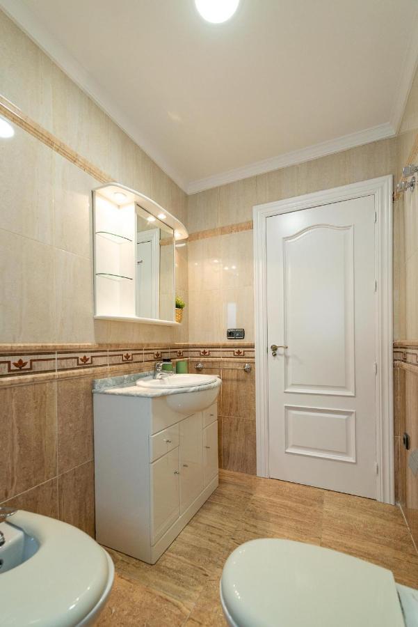 Ferienwohnung Exclusivo Piso Granada, Parking Privado Opcional Exterior foto